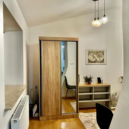 Stylowa Kawalerka Z Wifi Praga Minska 22 Blisko Pge Narodowego Varsavia