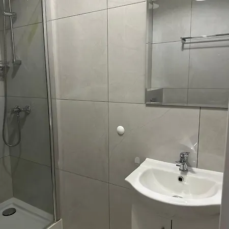 Stylowa Kawalerka Z Wifi Praga Minska 22 Blisko Pge Narodowego * Varšava